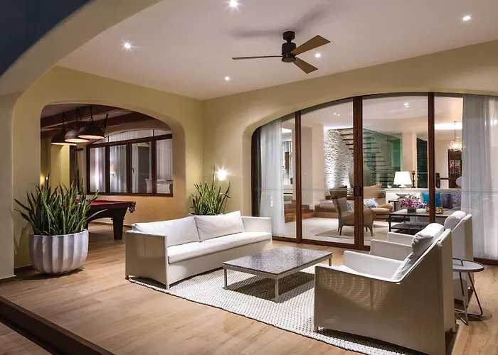 Azul Casa Del Mar, By Karisma * Puerto Morelos